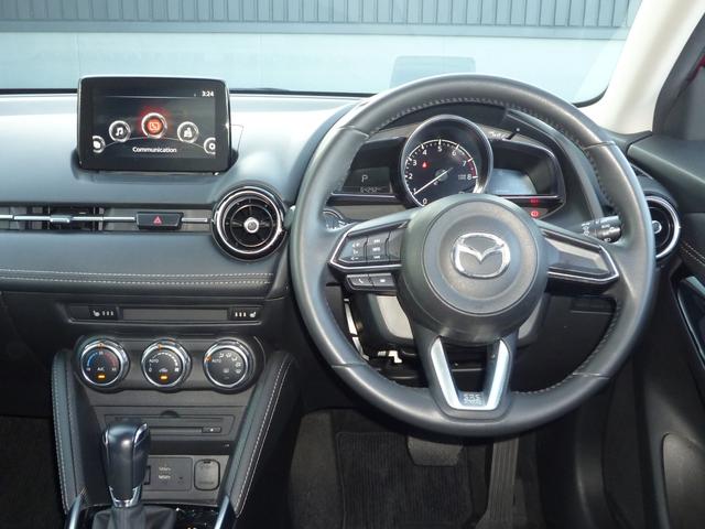 デミオ １．３　１３Ｓ　ツーリング　運転席助手席シートヒーター　ヘッドアップＤ　純正アームレスト　ＥＴＣ　ＣＤ／ＤＶＤプレーヤー　フルセグ　ＵＳＢ　ＩＳＯＦＩＸ　トノカバー　ＬＥＤヘッドライト　キーレス　１５インチ純正アルミホイール（24枚目）