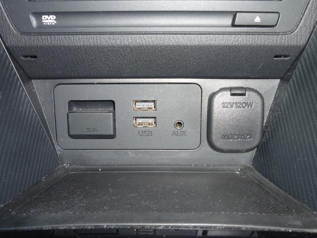 デミオ １．３　１３Ｓ　ツーリング　運転席助手席シートヒーター　ヘッドアップＤ　純正アームレスト　ＥＴＣ　ＣＤ／ＤＶＤプレーヤー　フルセグ　ＵＳＢ　ＩＳＯＦＩＸ　トノカバー　ＬＥＤヘッドライト　キーレス　１５インチ純正アルミホイール（42枚目）