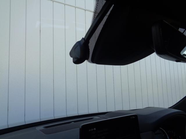 ＣＸ－８ ２．２　ＸＤ　Ｌパッケージ　ディーゼルターボ　４ＷＤ　７人乗り　黒革　前後ドラレコ　シートヒーター　レーダークルーズ　ＡｐｐｌｅＣａｒＰｌａｙ／ＡｎｄｒｏｉｄＡｕｔｏ　Ｑｉ充電　ＰＷシート　ＥＴＣ　電動リアゲート　ルーフレール　キャリパーレッド　純正ＡＷ（2枚目）