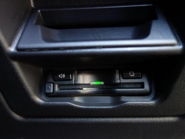 2.0 20S Lパッケージ 360度モ BOSE 電動Rゲート ETC 衝突軽減 パーキングセンサー ミュージックプレイヤー接続可 地デジ 360°カメラ パワーシート CD DVD 禁煙車 オートライト シートヒーター ETC(16枚目)