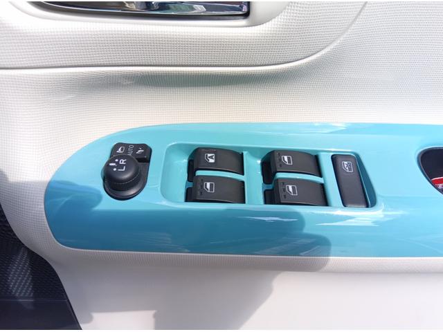 ムーヴキャンバス Ｇメイクアップリミテッド　ＳＡＩＩＩ　純正ＳＤナビ　アラウンドビューモニター　両側パワースライドドア　ＥＴＣ　スマートアシスト　スマートキー　ＣＤ　ＤＶＤ　フルセグＴＶ　Ｂｌｕｅｔｏｏｔｈ接続　ナビ連動ドライブレコーダー　４ＷＤ（13枚目）