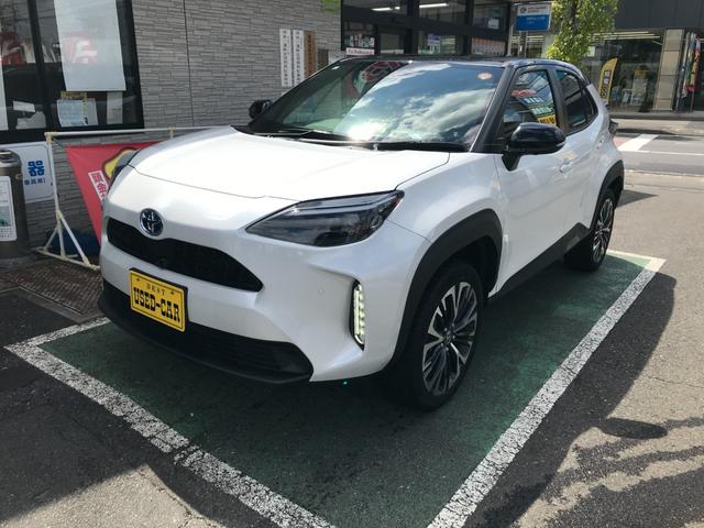 ヤリスクロス ハイブリッドＺ　純正ＳＤナビ　バックモニタ　ミラーキャスト　トヨタセーフティーセンス　ＬＥＤ　ＥＴＣ２．０　シートヒーター　パワーシート　Ｂｌｕｅｔｏｏｔｈ接続　クリアランスソナー　ミラー型純正ドラレコ　クルコン（5枚目）