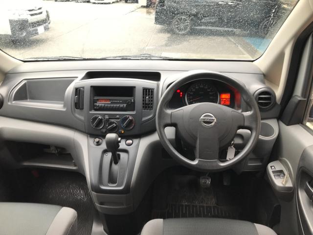 ＮＶ２００バネットバン ＤＸ　純正ラジオ　集中ドアロック　エアコン　パワーステアリング　両側スライドドア　パワーウインドウ　記録簿　ワンオーナー車（2枚目）