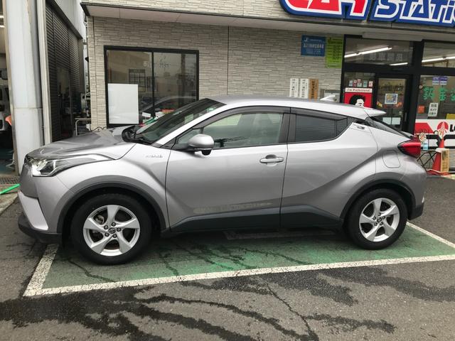 Ｃ－ＨＲ Ｓ　ハイブリッド　イクリプスＳＤナビ　フルセグＴＶ　Ｂｌｕｅｔｏｏｔｈ接続　ＤＶＤ　バックモニタ　ＥＴＣ　クルーズコントロール　衝突軽減ブレーキ　ＬＥＤヘッドライト　電動パーキングブレーキ　スマートキー（6枚目）