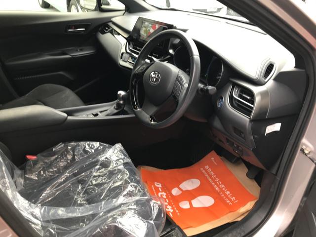 Ｃ－ＨＲ Ｓ　ハイブリッド　イクリプスＳＤナビ　フルセグＴＶ　Ｂｌｕｅｔｏｏｔｈ接続　ＤＶＤ　バックモニタ　ＥＴＣ　クルーズコントロール　衝突軽減ブレーキ　ＬＥＤヘッドライト　電動パーキングブレーキ　スマートキー（15枚目）