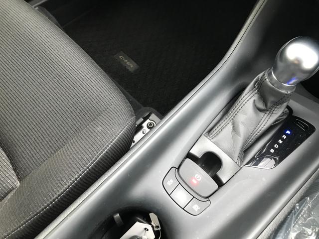 Ｃ－ＨＲ Ｓ　ハイブリッド　イクリプスＳＤナビ　フルセグＴＶ　Ｂｌｕｅｔｏｏｔｈ接続　ＤＶＤ　バックモニタ　ＥＴＣ　クルーズコントロール　衝突軽減ブレーキ　ＬＥＤヘッドライト　電動パーキングブレーキ　スマートキー（22枚目）