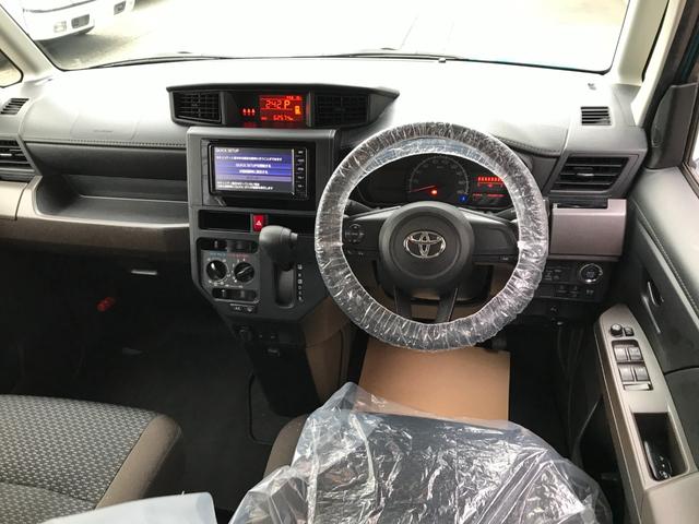 ルーミー Ｘ　純正ＳＤナビＮＳＬＮ－Ｗ６８　スマートキー　ステアリングリモコン　プッシュスタート　衝突軽減ブレーキ　シートヒーター　ラジオ　Ｂｌｕｅｔｏｏｔｈ接続　スマートキー　バックモニタ　ＥＴＣ（2枚目）