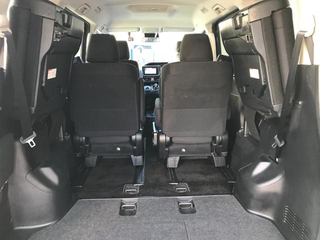 ヴォクシー ハイブリッドX 純正SDナビ NSZT-W64 バックモニタ- フルセグTV DVD再生 Bluetooth接続 衝突軽減ブレーキ 両側電動スライドドア ETC LEDヘッドライト プッシュスタート(13枚目)