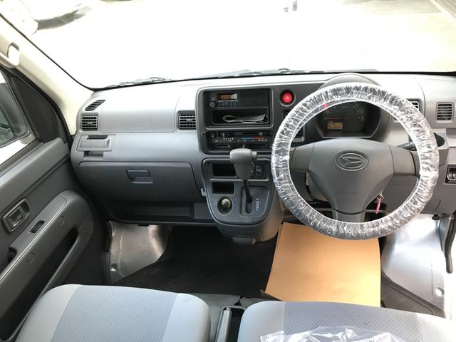 ハイゼットカーゴ ＤＸ　ラジオ　オーバーヘッドコンソール　ＥＴＣ　両側スライドドア　フロントパワーウインドウ　集中ドアロック　社外アルミホイール　エアコン　パワステ（2枚目）