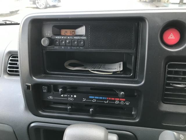 ハイゼットカーゴ ＤＸ　ラジオ　オーバーヘッドコンソール　ＥＴＣ　両側スライドドア　フロントパワーウインドウ　集中ドアロック　社外アルミホイール　エアコン　パワステ（23枚目）