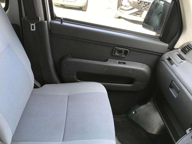 ハイゼットカーゴ ＤＸ　ラジオ　オーバーヘッドコンソール　ＥＴＣ　両側スライドドア　フロントパワーウインドウ　集中ドアロック　社外アルミホイール　エアコン　パワステ（28枚目）