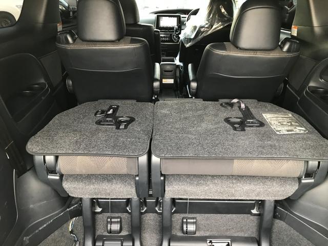 エスティマ アエラス　プレミアム　純正ＳＤナビ　バックモニター　クルーズコントロール　ステアリングリモコン　両側電動スライドドア　ＥＴＣ２．０　ＤＶＤ再生　フルセグ　スマートキー　社外１８インチアルミホイール　ハーフレザーシート（7枚目）