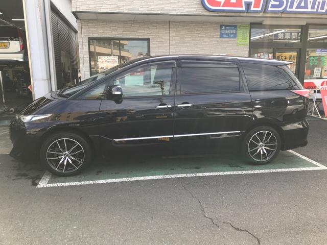 エスティマ アエラス　プレミアム　純正ＳＤナビ　バックモニター　クルーズコントロール　ステアリングリモコン　両側電動スライドドア　ＥＴＣ２．０　ＤＶＤ再生　フルセグ　スマートキー　社外１８インチアルミホイール　ハーフレザーシート（8枚目）