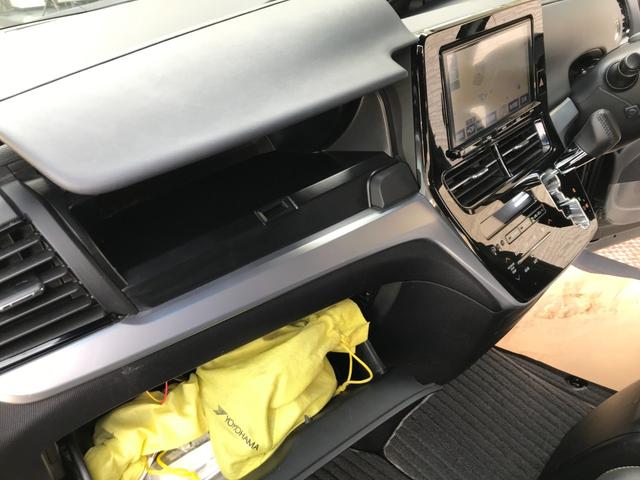 エスティマ アエラス　プレミアム　純正ＳＤナビ　バックモニター　クルーズコントロール　ステアリングリモコン　両側電動スライドドア　ＥＴＣ２．０　ＤＶＤ再生　フルセグ　スマートキー　社外１８インチアルミホイール　ハーフレザーシート（22枚目）