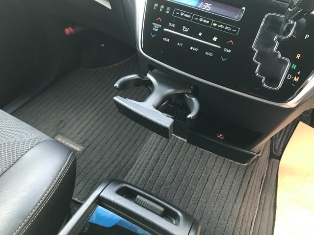 エスティマ アエラス　プレミアム　純正ＳＤナビ　バックモニター　クルーズコントロール　ステアリングリモコン　両側電動スライドドア　ＥＴＣ２．０　ＤＶＤ再生　フルセグ　スマートキー　社外１８インチアルミホイール　ハーフレザーシート（35枚目）