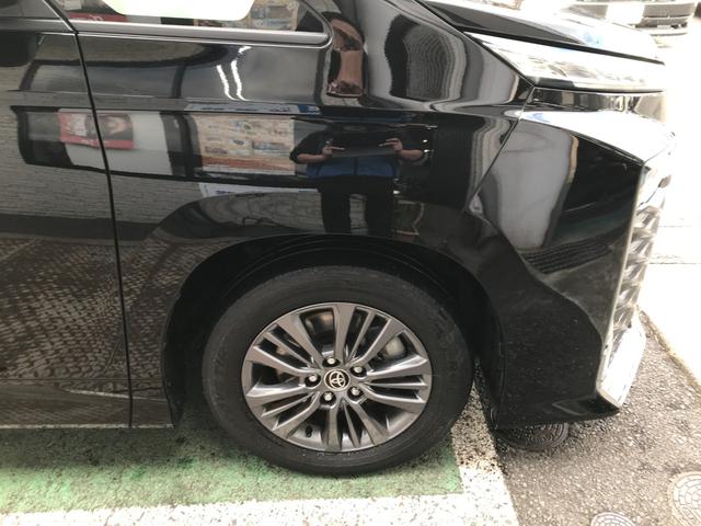 ヴォクシー Ｓ－Ｇ　１０インチディスプレイオーディオプラス　両側電動スライドドア　１３．２インチ有機ＥＬ後席ディスプレイ　ＥＴＣ２．０　ＣＤＤＶＤ再生　フルセグＴＶ　ミラーキャスト　クルーズコントロール　衝突軽減ブレーキ（10枚目）