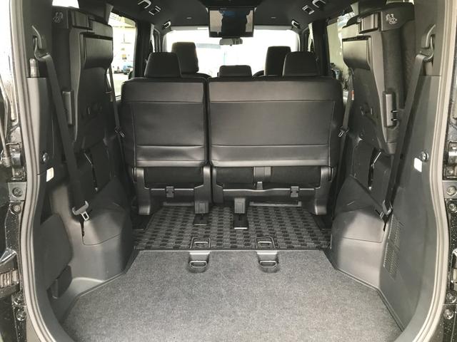 ヴォクシー Ｓ－Ｇ　１０インチディスプレイオーディオプラス　両側電動スライドドア　１３．２インチ有機ＥＬ後席ディスプレイ　ＥＴＣ２．０　ＣＤＤＶＤ再生　フルセグＴＶ　ミラーキャスト　クルーズコントロール　衝突軽減ブレーキ（14枚目）