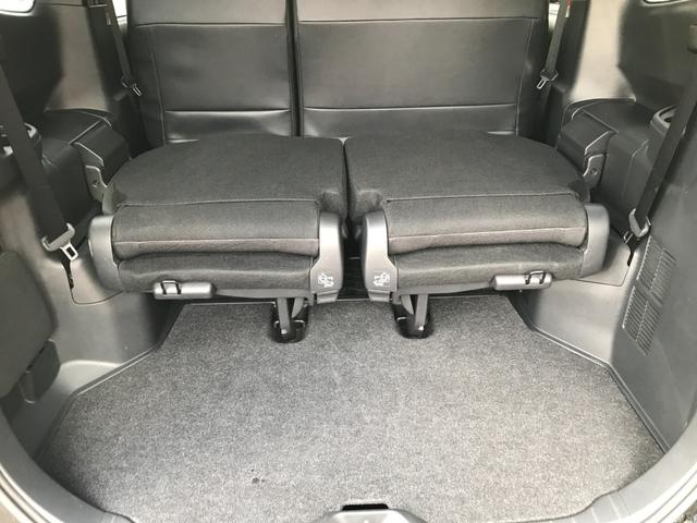 ヴォクシー Ｓ－Ｇ　１０インチディスプレイオーディオプラス　両側電動スライドドア　１３．２インチ有機ＥＬ後席ディスプレイ　ＥＴＣ２．０　ＣＤＤＶＤ再生　フルセグＴＶ　ミラーキャスト　クルーズコントロール　衝突軽減ブレーキ（15枚目）