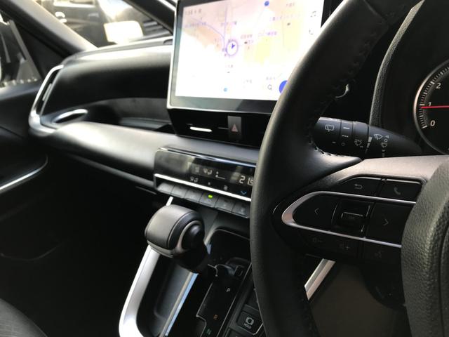 ヴォクシー Ｓ－Ｇ　１０インチディスプレイオーディオプラス　両側電動スライドドア　１３．２インチ有機ＥＬ後席ディスプレイ　ＥＴＣ２．０　ＣＤＤＶＤ再生　フルセグＴＶ　ミラーキャスト　クルーズコントロール　衝突軽減ブレーキ（30枚目）