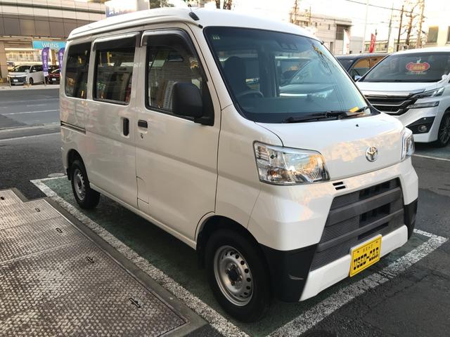 TOYOTA PIXIS VAN DELUXE SA III