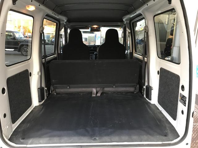 TOYOTA PIXIS VAN DELUXE SA III