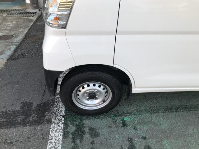 TOYOTA PIXIS VAN DELUXE SA III