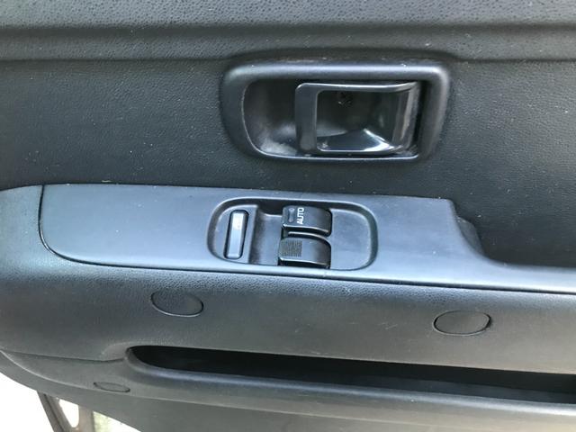 TOYOTA PIXIS VAN DELUXE SA III