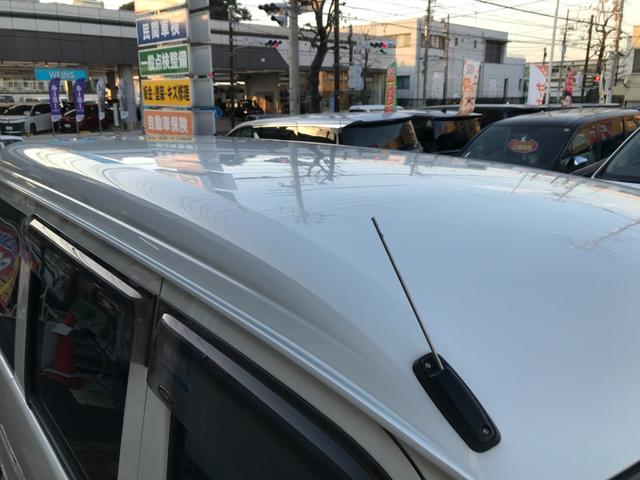 TOYOTA PIXIS VAN DELUXE SA III