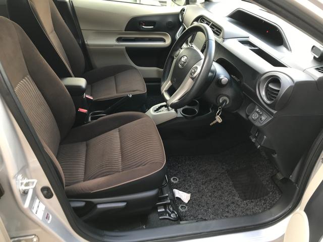 アクア Ｇ　純正ＳＤナビＷ６４　バックモニタ　ＥＴＣ　Ｂｌｕｅｔｏｏｔｈ接続　フルセグＴＶ　オートエアコン　キーレスエントリー　ステアリングリモコン　踏み間違い加速制御システム　ソナー（15枚目）