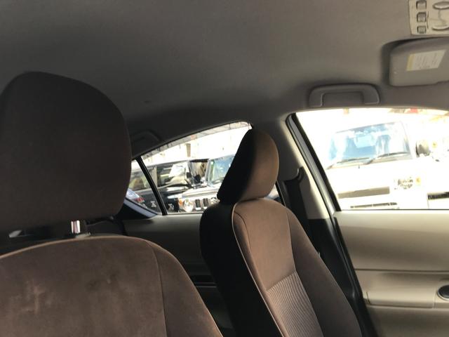 アクア Ｇ　純正ＳＤナビＷ６４　バックモニタ　ＥＴＣ　Ｂｌｕｅｔｏｏｔｈ接続　フルセグＴＶ　オートエアコン　キーレスエントリー　ステアリングリモコン　踏み間違い加速制御システム　ソナー（30枚目）