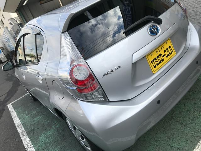 アクア Ｇ　純正ＳＤナビＷ６４　バックモニタ　ＥＴＣ　Ｂｌｕｅｔｏｏｔｈ接続　フルセグＴＶ　オートエアコン　キーレスエントリー　ステアリングリモコン　踏み間違い加速制御システム　ソナー（33枚目）