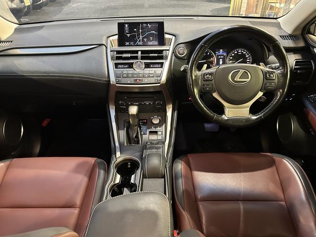 ＮＸ ＮＸ２００ｔ　Ｉパッケージ　パワーバックゲート（2枚目）