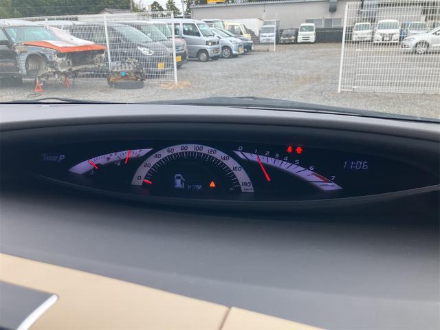 エスティマ アエラス　３列シート　フルフラット　盗難防止システム　衝突安全ボディ　ＨＩＤ（12枚目）