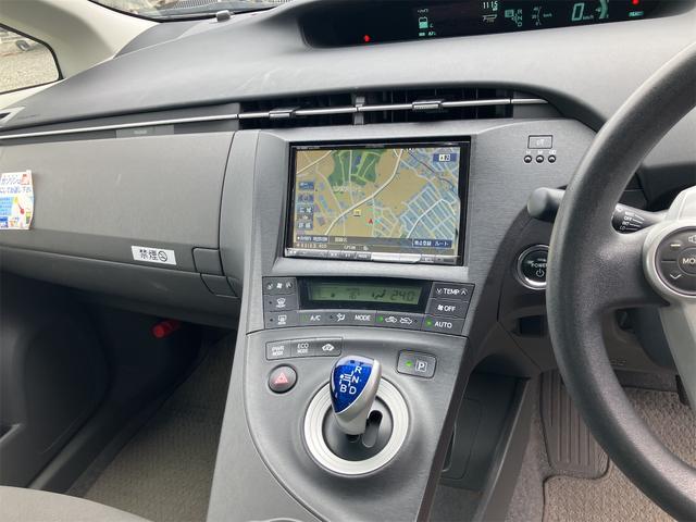 プリウス Ｓツーリングセレクション　キーレス　スマートキー　衝突安全ボディ　ＬＥＤ　アイドリングストップ（14枚目）