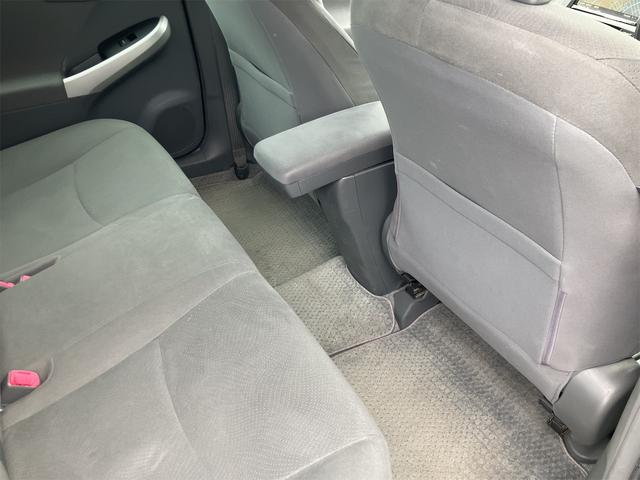 プリウス Ｓツーリングセレクション　キーレス　スマートキー　衝突安全ボディ　ＬＥＤ　アイドリングストップ（27枚目）