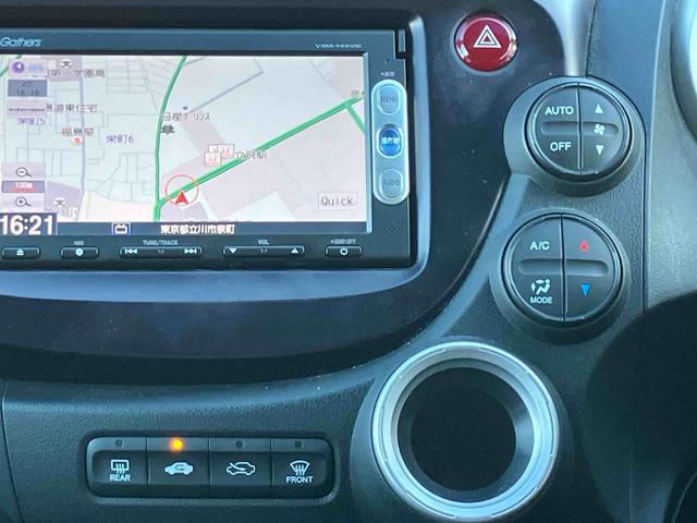 フィット ＲＳ　純正ナビゲーション　ＥＴＣ車載器　キーフリーシステム　保証１年間距離無制限付き　純正ナビゲーション　ＥＴＣ車載器　キーフリーシステム　パワーウインドウ　電動格納ドアミラー　アルミホイール（6枚目）