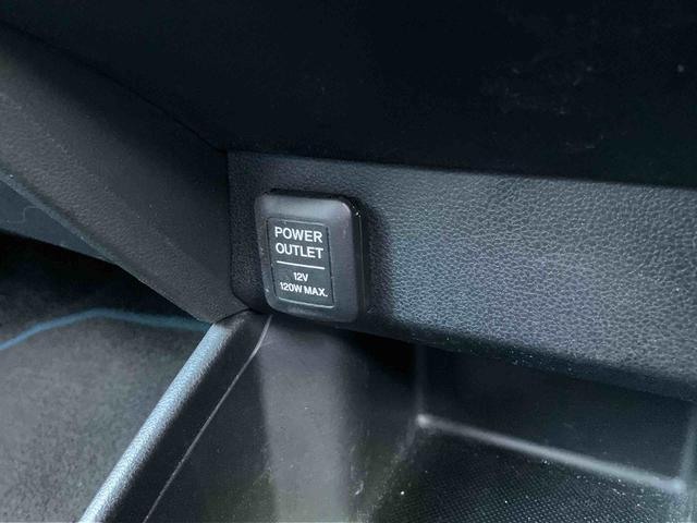 フィット ＲＳ　純正ナビゲーション　ＥＴＣ車載器　キーフリーシステム　保証１年間距離無制限付き　純正ナビゲーション　ＥＴＣ車載器　キーフリーシステム　パワーウインドウ　電動格納ドアミラー　アルミホイール（11枚目）
