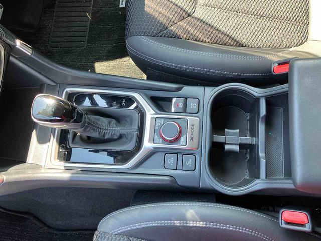 フォレスター プレミアム　ナビゲーション　ＥＴＣ車載器　キーフリーシステム　保証１年間距離無制限付き　ナビゲーション　ＥＴＣ車載器　キーフリーシステム　シートリフター　シートヒーター　ＬＥＤヘッドランプ　ドライブレコーダー　全方位カメラ（16枚目）