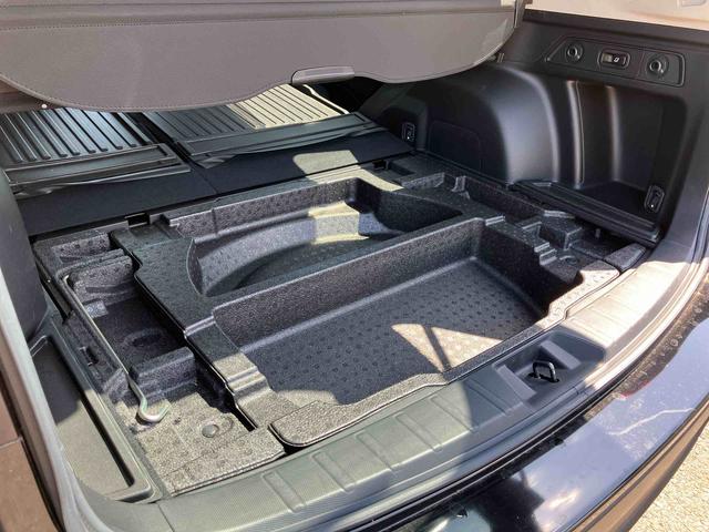 フォレスター プレミアム　ナビゲーション　ＥＴＣ車載器　キーフリーシステム　保証１年間距離無制限付き　ナビゲーション　ＥＴＣ車載器　キーフリーシステム　シートリフター　シートヒーター　ＬＥＤヘッドランプ　ドライブレコーダー　全方位カメラ（42枚目）