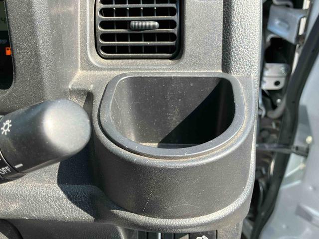 ハイゼットトラック ジャンボ　４ＷＤ　５速マニュアル　パワーウインドウ　まごころ保証　１年間・走行距離無制限付き　４ＷＤ　５速マニュアル車　パワーウインドウ　キーレスエントリー　大型荷台作業灯　ディスプレイオーディオ　ＵＳＢ電源ソケット（27枚目）