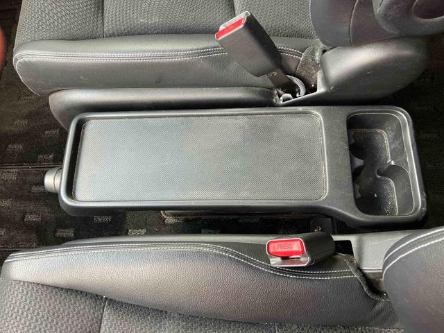 ステップワゴンスパーダ Ｚ　クールスピリット　ナビ　ＥＴＣ車載器　ドライブレコーダー　保証１年間距離無制限付き　ナビゲーション　バックカメラ　ＥＴＣ車載器　ドライブレコーダー　後席モニター　運転席シートリフター　オートエアコン　両側電動スライドドア（23枚目）