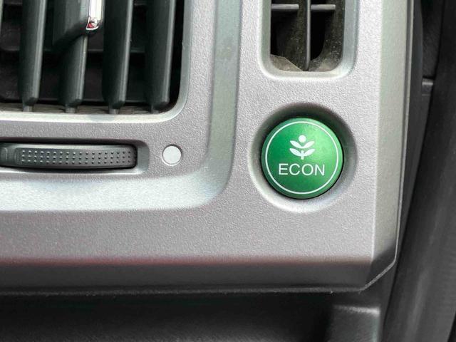 ステップワゴンスパーダ Ｚ　クールスピリット　ナビ　ＥＴＣ車載器　ドライブレコーダー　保証１年間距離無制限付き　ナビゲーション　バックカメラ　ＥＴＣ車載器　ドライブレコーダー　後席モニター　運転席シートリフター　オートエアコン　両側電動スライドドア（27枚目）