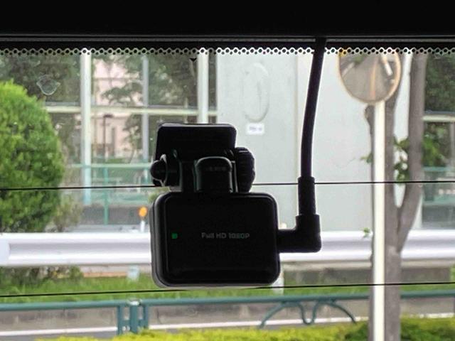ステップワゴンスパーダ Ｚ　クールスピリット　ナビ　ＥＴＣ車載器　ドライブレコーダー　保証１年間距離無制限付き　ナビゲーション　バックカメラ　ＥＴＣ車載器　ドライブレコーダー　後席モニター　運転席シートリフター　オートエアコン　両側電動スライドドア（35枚目）
