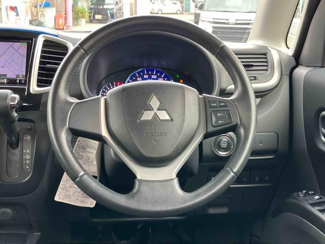 デリカＤ：２ Ｓ　ナビゲーション　ＥＴＣ車載器　電動格納ドアミラー　保証１年間距離無制限付き　電動格納ドアミラー　ナビゲーション　ＥＴＣ車載器　オートエアコン　オートライト　両側電動スライドドア　オートクルーズコントロール　キーフリーシステム（4枚目）