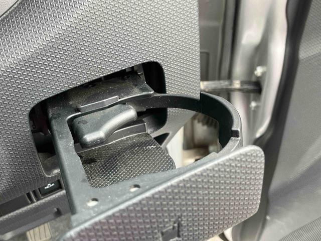 デリカＤ：２ Ｓ　ナビゲーション　ＥＴＣ車載器　電動格納ドアミラー　保証１年間距離無制限付き　電動格納ドアミラー　ナビゲーション　ＥＴＣ車載器　オートエアコン　オートライト　両側電動スライドドア　オートクルーズコントロール　キーフリーシステム（16枚目）