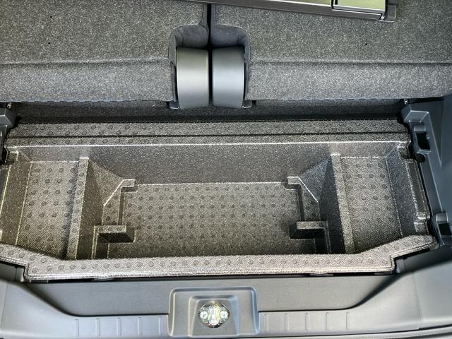 タント カスタムＸ　届け出済み未使用車　登録済み未使用車　アダプティブクルーズコントロール　レーンキープコントロール　パノラマモニター対応カメラ　電動パーキングブレーキ　両側電動スライドドア　６コーナーセンサー　ＬＥＤヘッドランプ　ＵＳＢ（41枚目）