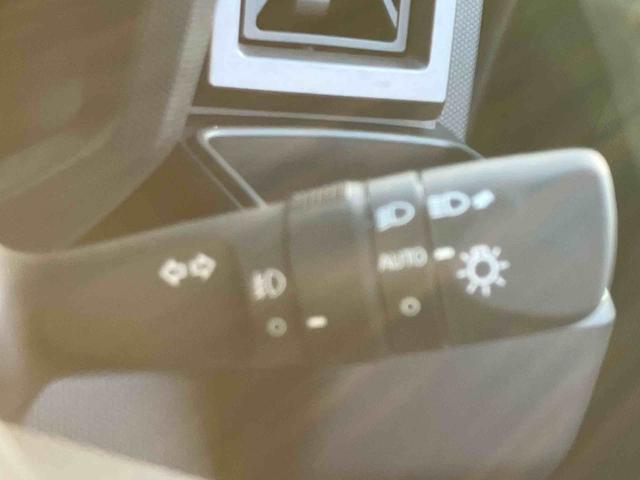 タフト Ｇ　クロムベンチャー　届け出済み未使用車　登録済み未使用車　クロムベンチャーモデル　９インチスマホ連携ディスプレイオーディオ　ＵＳＢ＆ＨＤＭＩソケット　バックカメラ　両席シートヒーター　電動パーキングブレーキ　６コーナーセンサー　ＬＥＤランプ（20枚目）