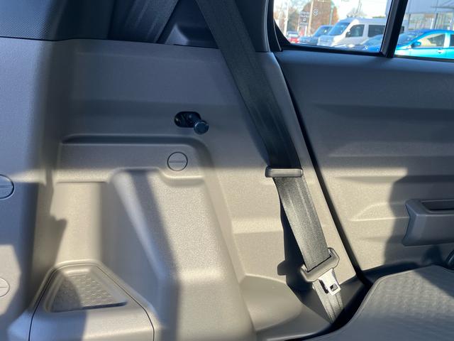 タフト Ｇ　クロムベンチャー　届け出済み未使用車　登録済み未使用車　クロムベンチャーモデル　９インチスマホ連携ディスプレイオーディオ　ＵＳＢ＆ＨＤＭＩソケット　バックカメラ　両席シートヒーター　電動パーキングブレーキ　６コーナーセンサー　ＬＥＤランプ（32枚目）
