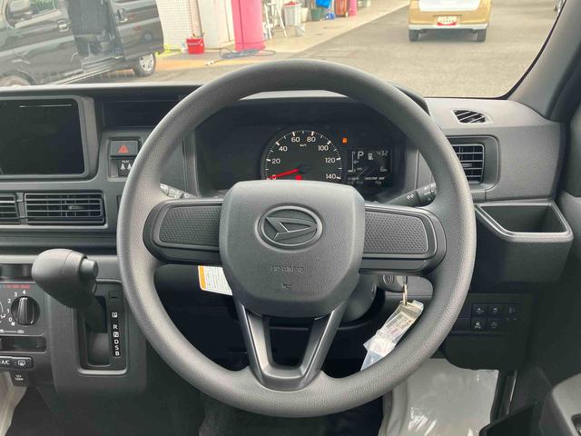 ハイゼットカーゴ ＤＸ　登録済み未使用車　保証　新車保証・まごころ保証　１年間・走行距離無制限付き（6枚目）