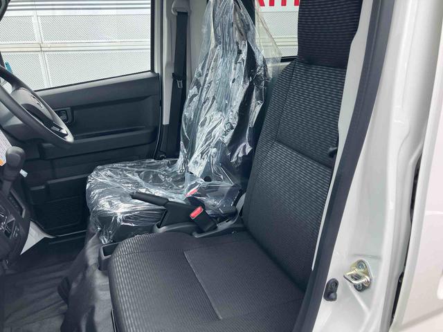 ハイゼットカーゴ ＤＸ　登録済み未使用車　保証　新車保証・まごころ保証　１年間・走行距離無制限付き（18枚目）